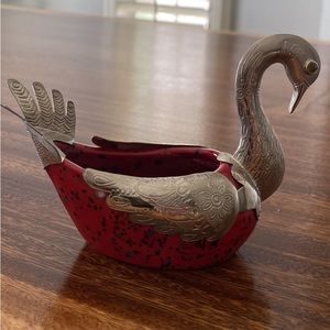 Silver and Ceramic Swan Home Decor